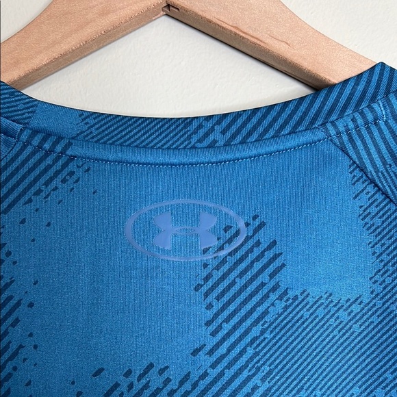 Under Armour The Tech Tee Blue Patterned T-Shirt Large - Picture 5 of 5